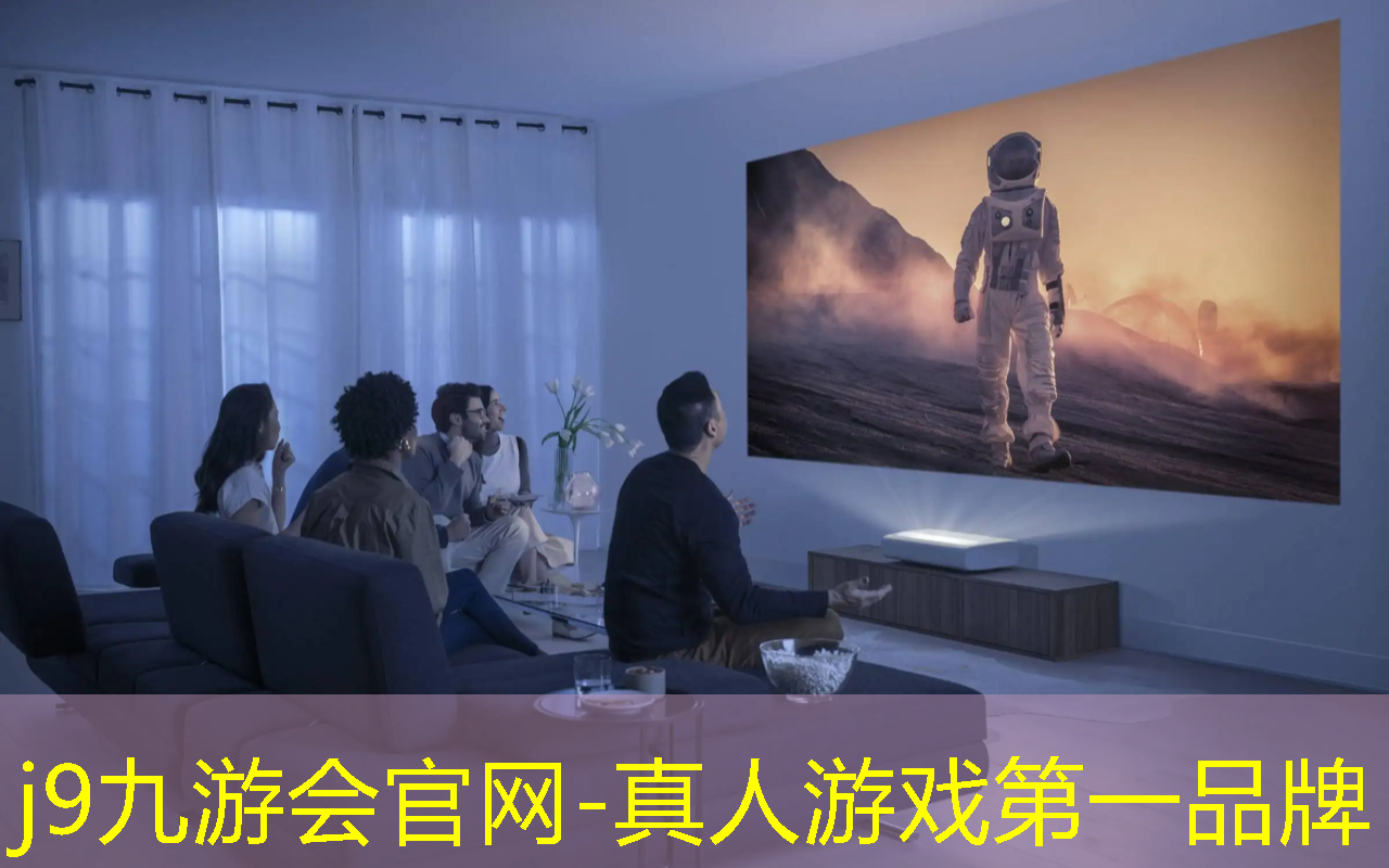 j9九游真人游戏第一平台：二次元3d射击打boss游戏